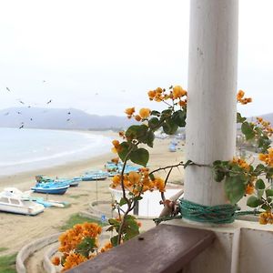 Hotel Hostal Humpback Internacional Puerto López Exterior photo