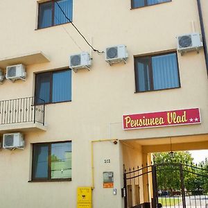 Hotel Pensiunea Vlad Arad Exterior photo