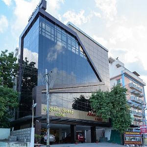 Hotel Capital O 22208 Purplepatch Arun Prasath Park Tambaram Exterior photo