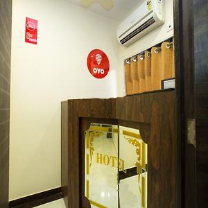 Oyo 7153 Hotel Amber Bombay Exterior photo