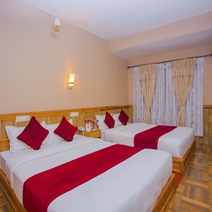 Oyo 220 Grand Shivalaya Hotel And Restro Pokhara Exterior photo