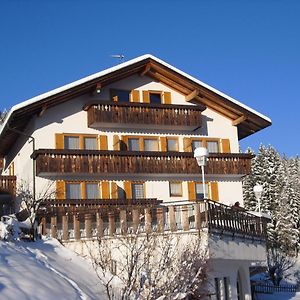 Hotel Langeshof Anterivo Exterior photo