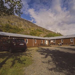 Hengifoss Guesthouse Valþjófsstaður Exterior photo