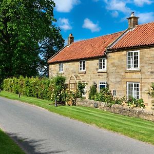 Hotel Woodlands Farm Osmotherley  Exterior photo