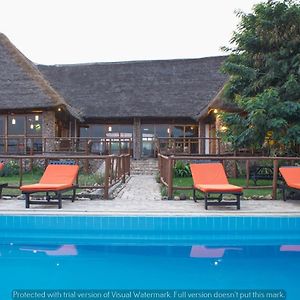 Ihamba Lakeside Safari Lodge Kahendero Exterior photo