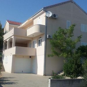 Apartments And Rooms Okrug Gornji Ciovo Spalato Exterior photo