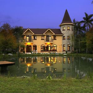 Appartamento Yun Shan Shuei Castle Fengping Exterior photo