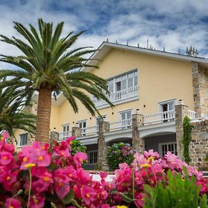 Hotel Regueiro Tox Exterior photo