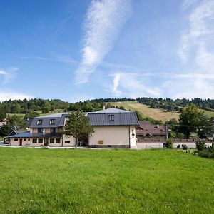 Hotel Penzion Krahule Kremnica Exterior photo