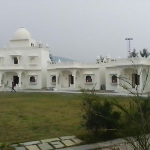 Hotel Rajasi Palace Chittorgarh Exterior photo