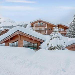 Hotel Les Sherpas Courchevel Exterior photo