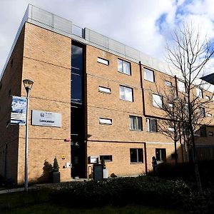 Lancaster Hotel And Spa Brunel University London Uxbridge Exterior photo