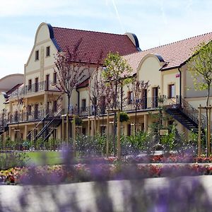 Hotel Vinarstvi U Kaplicky Zaječí Exterior photo