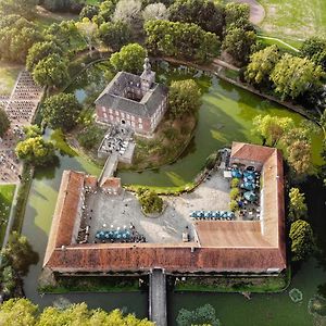 Landgoed Kasteel Limbricht Bed and Breakfast Exterior photo