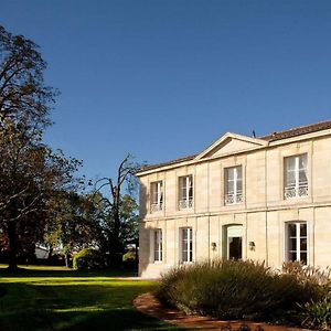 Chateau Ormes De Pez Bed and Breakfast Saint-Estèphe Exterior photo