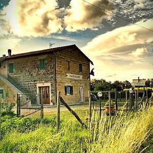 Castelvecchio B&B e Bistrot Sorano  Exterior photo