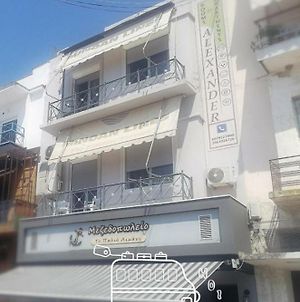 Alexander Rooms & Apartments Igoumenitsa Exterior photo