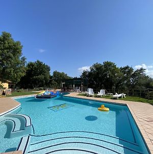 Holidaycasa Quercia - Villa con piscina Itri Exterior photo