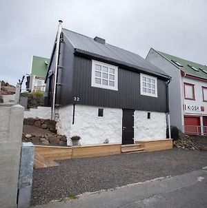 Two Bedroom Vacation Home In The Center Of Tórshavn Exterior photo