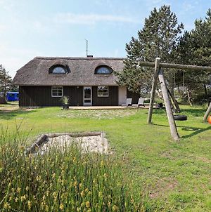 Picturesque Holiday Home In Bl Vand With Sauna Blåvand Room photo