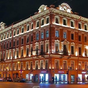 Galereya Hotel San Pietroburgo Exterior photo