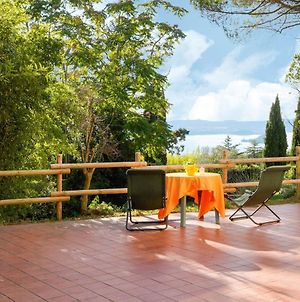 Exquisite Villa in Montefiascone with Garden Exterior photo