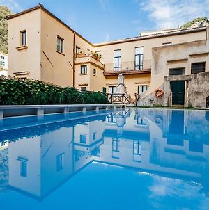Amalfi Holiday Resort Exterior photo