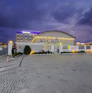 The Patron Hotel Lagos Exterior photo