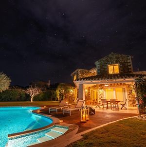 Villa Ulivo - Luxury Villa con piscina a 500 mt dal mare Castiadas Exterior photo