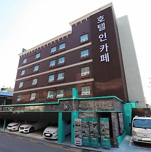 Doksan Hotel In Cafe Seul Exterior photo