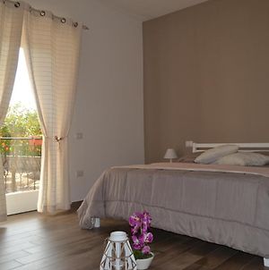 Istellas Bed and Breakfast Olbia Exterior photo