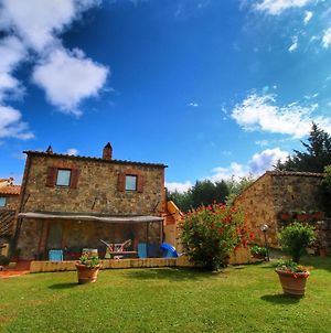 Authentic Tuscan Holiday Home On Property With Stunning Views San Quirico dʼOrcia Exterior photo