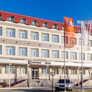 Comfort Hotel Novosibirsk Exterior photo
