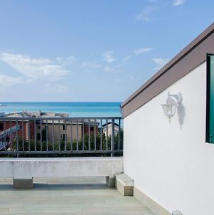 009 - Attico Sant'Anna VISTA MARE 150m dalla Spiaggia con terrazza privata Appartamento Sestri Levante Exterior photo