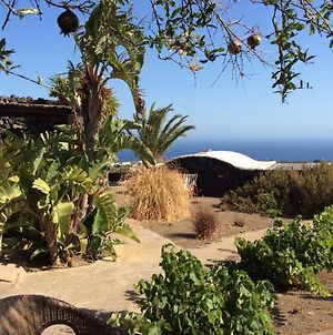 La Magnifica Villa Pantelleria Island Exterior photo