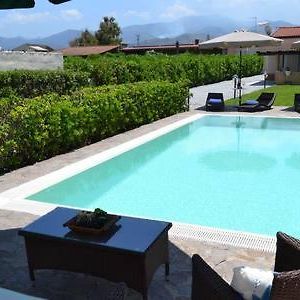 villa graziosa con piscina privata Terme Vigliatore Exterior photo