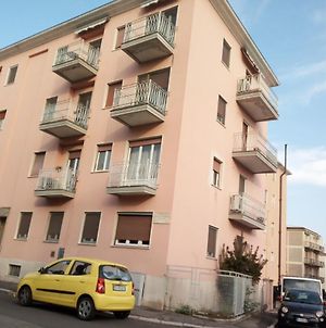 Bandello Apartment - A due passi dal centro Pavia Exterior photo