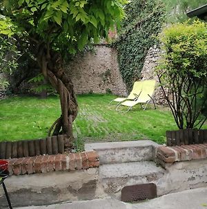 Petit studio hypercentre d'Orléans avec jardin Appartamento Exterior photo