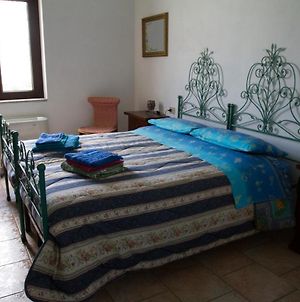 Lugori Bed and Breakfast Seùlo Exterior photo
