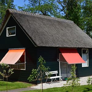 A Cosy House Close To Giethoorn And The Weerribben-Wieden National Park, With A Boat Available-Hire Villa Exterior photo