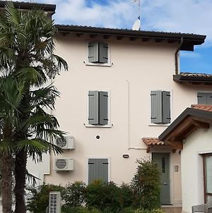 Corte Mantovani - Appartamenti Colà Exterior photo