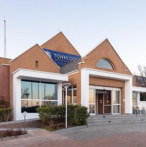 Town Lodge Johannesburg Airport Kempton Park Exterior photo