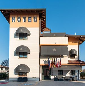 Small Hotel Royal Padova Exterior photo