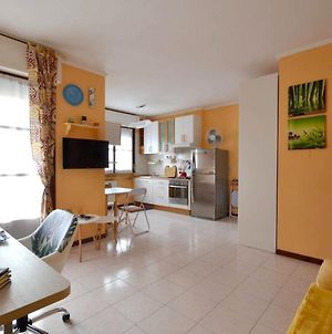 One Bedroom Appartement With Furnished Balcony And Wifi At Vercelli Exterior photo