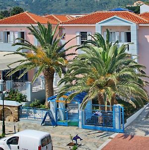 Dolphin Hotel Città di Skopelos Exterior photo