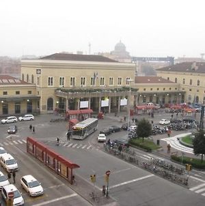 Bologna Bed Station Hotel Exterior photo