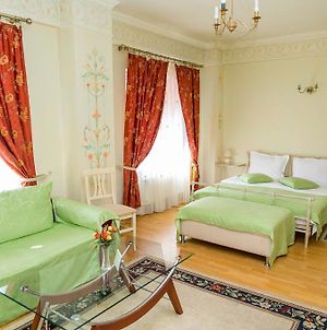 Villa Tamara Bucarest Room photo