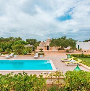 Trullo OronCall con piscina Villa San Vito dei Normanni Exterior photo