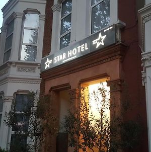 Star Hotel Bed & Breakfast Londra Exterior photo