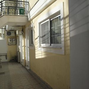 Άνετη Γκαρσονιέρα Κοντά Στο Κέντρο Της Πάτρας Appartamento Exterior photo